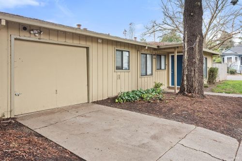 1175 Mcconnell Ave, Santa Rosa, CA 95404-2905