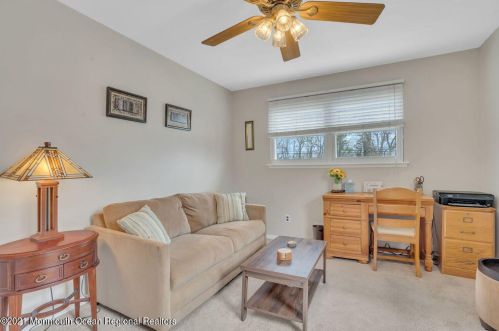 6 Wyoming Dr, Jackson Twp NJ  08527-1543 exterior