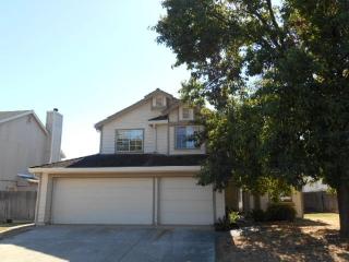 4336 Old Dairy Dr, Sacramento, CA 95843-5031