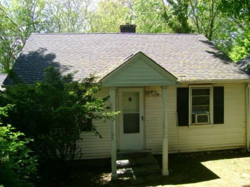 200 High Ridge Rd, Stamford CT  06905-3418 exterior