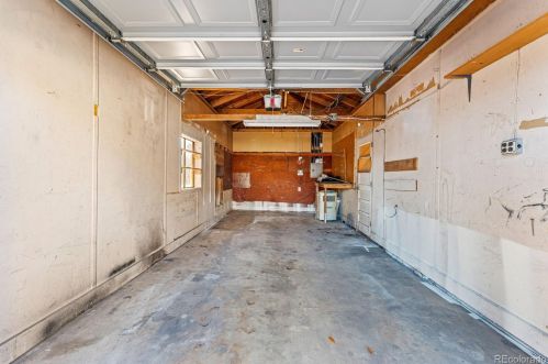 351 Jasmine St, Denver CO 80222-7016 exterior