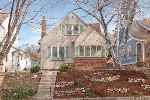2023 Jefferson Ave, Saint Paul, MN 55105-1606