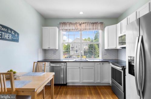 179 Jefferson Ave, Downingtown PA 19335-2702 exterior