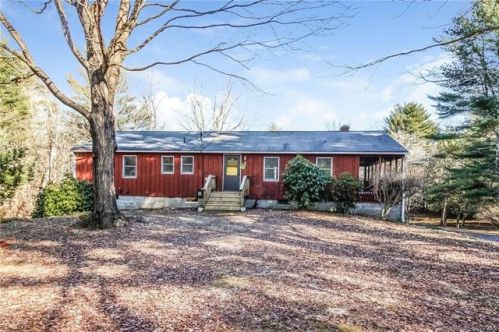 114 Union Rd, Eastford, CT 06242-9722