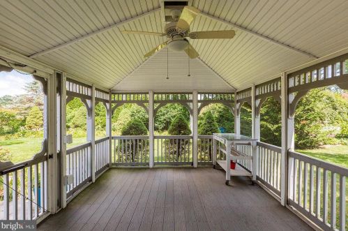 2037 Stone Mill Rd, Lancaster PA  17603-6053 exterior