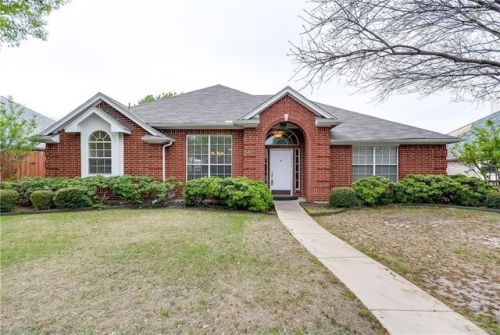5416 Wellington Dr, Richardson, TX 75082-2703
