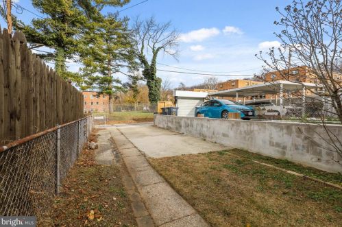 26 Crittenden St, Washington DC 20011-4741 exterior