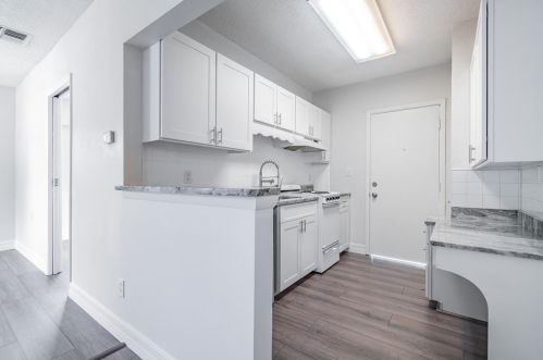 21637 Southwood Dr, Lutz FL  33549-4127 exterior