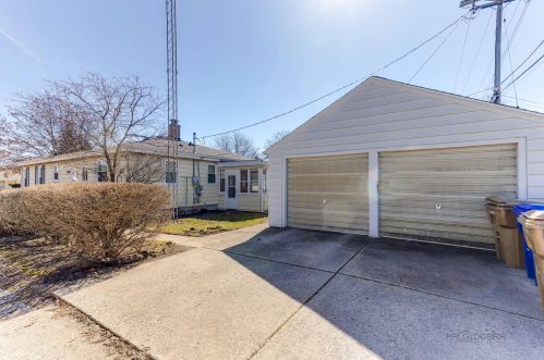 7516 37th Ave, Kenosha WI 53142-7216 exterior