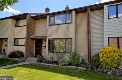 673 Ithaca Pl, East Windsor, NJ 08520-5643