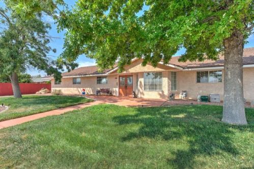 681 Quail Ridge Dr, Washington, UT 84780-1457