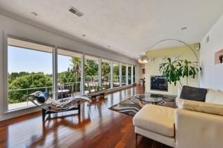 5651 Dreyer Pl, Oakland, CA 94619-3109