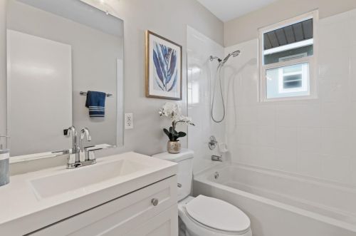 2014 Notre Dame Ave, Belmont CA  94002-1751 exterior