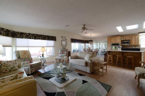 729 Navigators Way, Edgewater FL 32141-5924 exterior