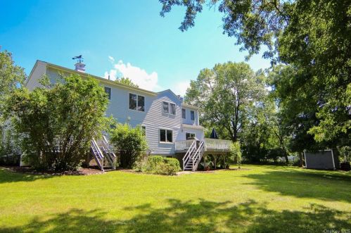 701 Ridgebury Rd, Slate Hill, NY 10973-4314