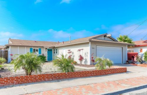 5263 Palmyra Ave, San Diego, CA 92117-1535