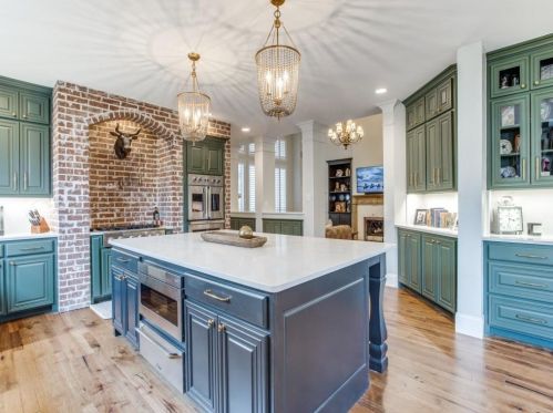 4831 Mira Vis Dr, Frisco TX 75034-7528 exterior