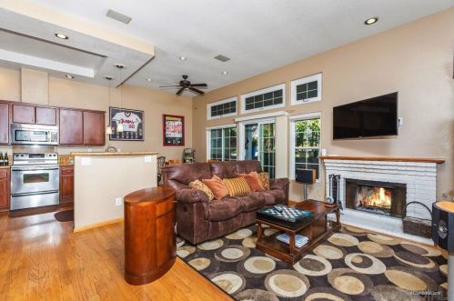 3104 Old Bridgeport Way, San Diego, CA 92111-7736