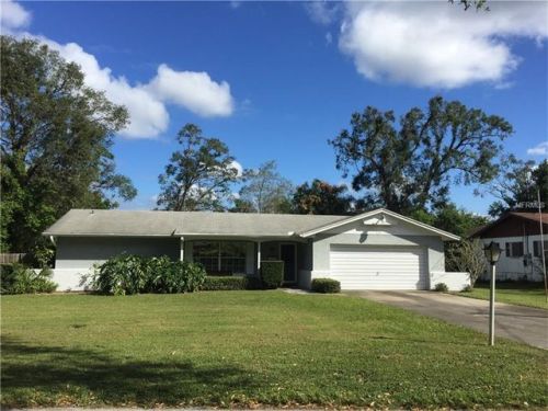 605 Mcdonald Ave, Deland, FL 32724-3678