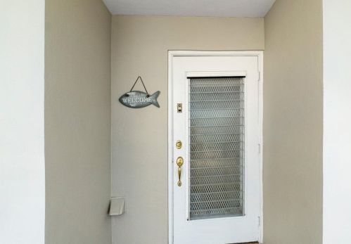 921 Gardenia Dr, Delray Beach FL  33483-4844 exterior