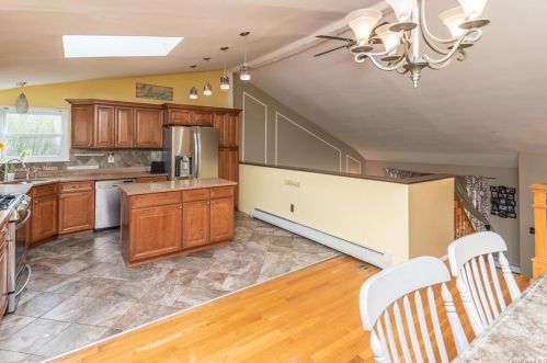 3 Capital Dr, Washingtonville NY  10992-1384 exterior