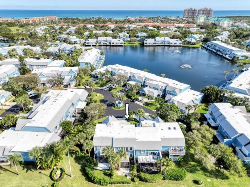 1208 Ocean Dunes Cir, Jupiter FL  33477-9129 exterior