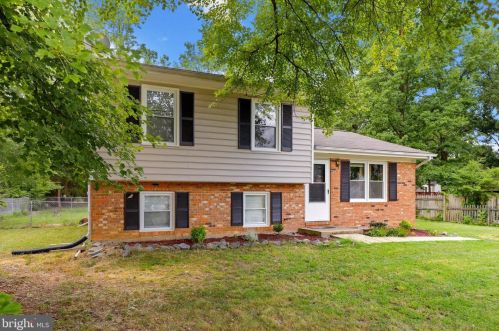 116 Gallimore Dr, Fredericksburg, VA 22407-1421