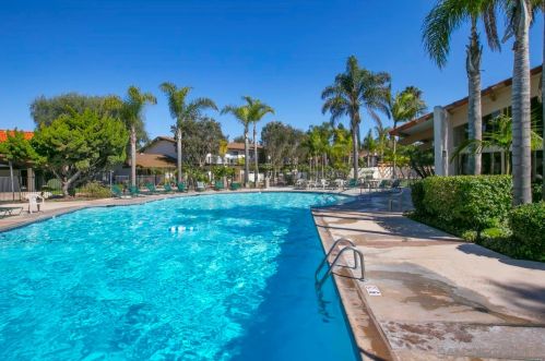 4323 Loma Riviera Ct, San Diego CA 92110-5504 exterior