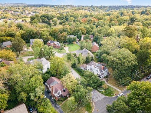 4038 Clifton Ave, Cincinnati, OH 45220-1108