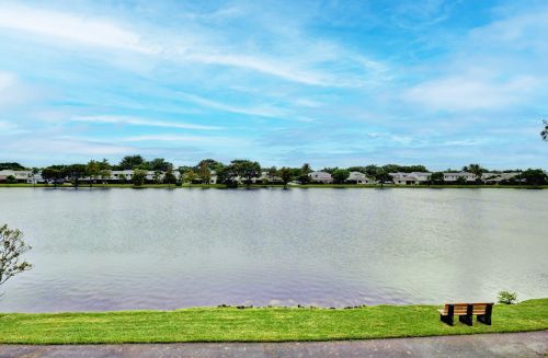 5274 Jog Ln, Delray Beach FL  33484-6621 exterior