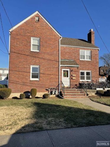 22 Pleasant Ave, Outwater NJ  07026-2120 exterior