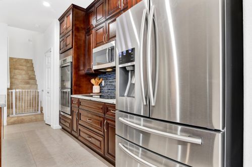7219 Serrano Ter, Delray Beach FL  33446-2200 exterior