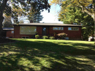 23 Edge Hill Rd, New Hamburg NY  12590-1227 exterior