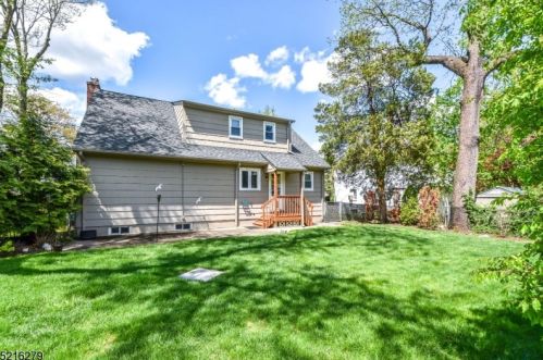 90 Portland Ave, Fanwood NJ  07023-1172 exterior