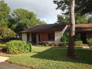 7601 Greystone Dr, Port Richey, FL 34667-3044