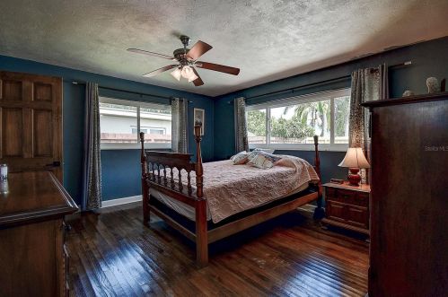 2579 60th Ave, Saint Petersburg FL  33712-5219 exterior