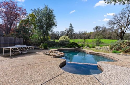 18531 Lake Forest Dr, Lake Wildwood CA  95946-8824 exterior