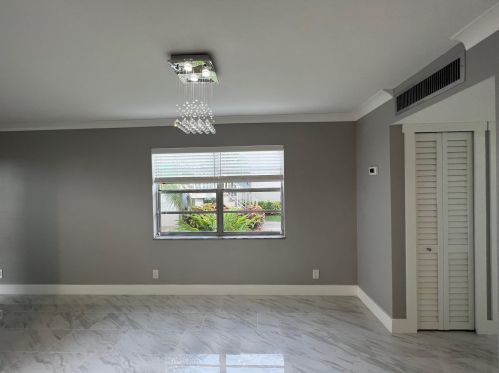 153 Normandy D, Delray Beach FL  33484-4754 exterior
