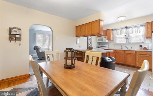1778 Almonesson Rd, West Deptford NJ  08096-3718 exterior