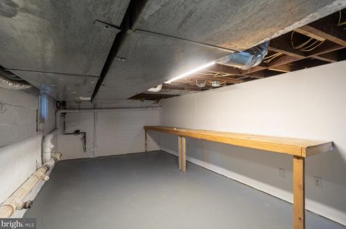 457 Lexington Ave, Camden NJ  08110-2828 exterior