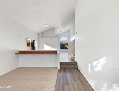 15640 Ventura St, Sun City, AZ 85379-5636