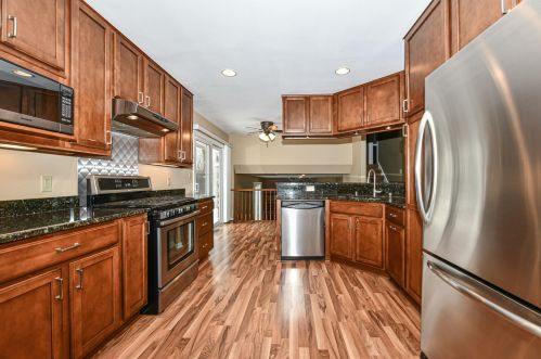 4380 Woodsview Ct, Waukesha WI  53146-3645 exterior