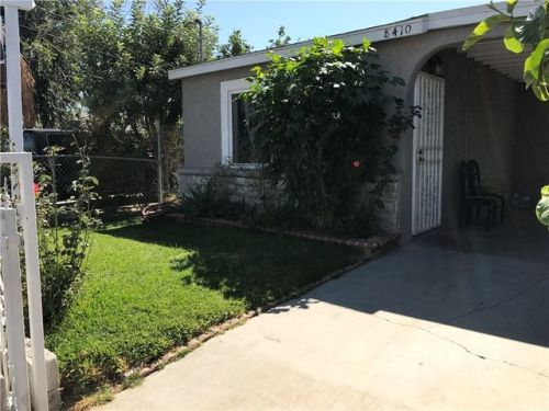 8410 Quimby St, Paramount, CA 90723-2731