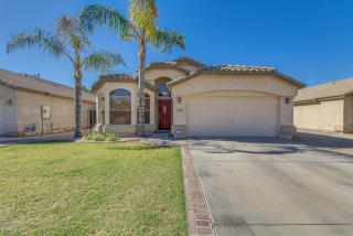709 Kyle Dr, Gilbert, AZ 85296-3590