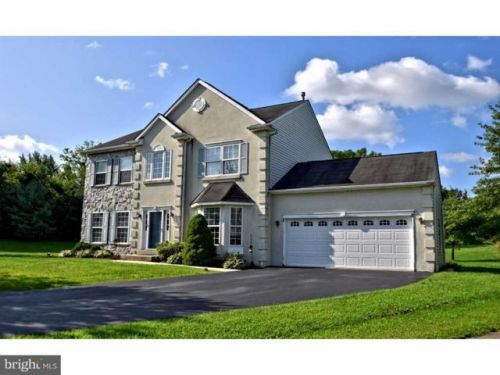 125 Flannery Dr, Norristown, PA 19403-2878