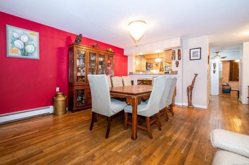 708 Garden St, Bronx, NY 10457-1905
