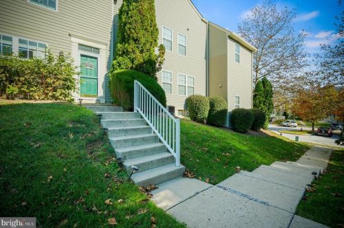 481 Stoneglen St, Collegeville, PA 19426-3946