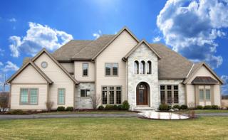 11092 Sutton Ridge Dr, Thiensville, WI 53097-3511
