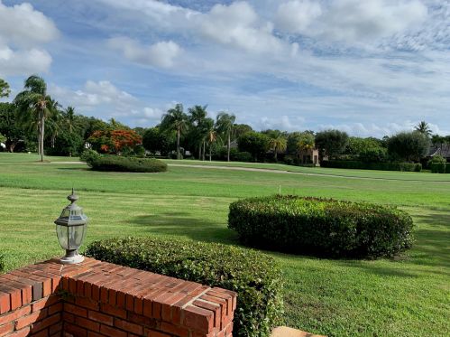 20 Par Club Cir, Boynton Beach, FL 33436-5604