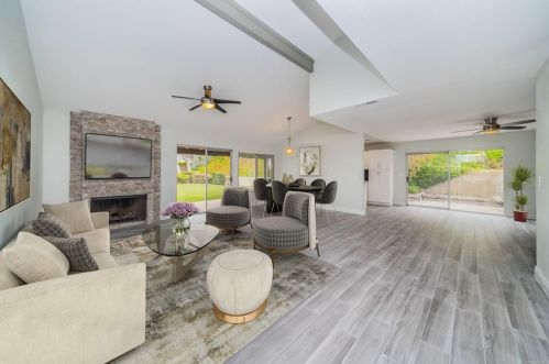 708 Santa Florencia, Solana Beach, CA 92075-1554